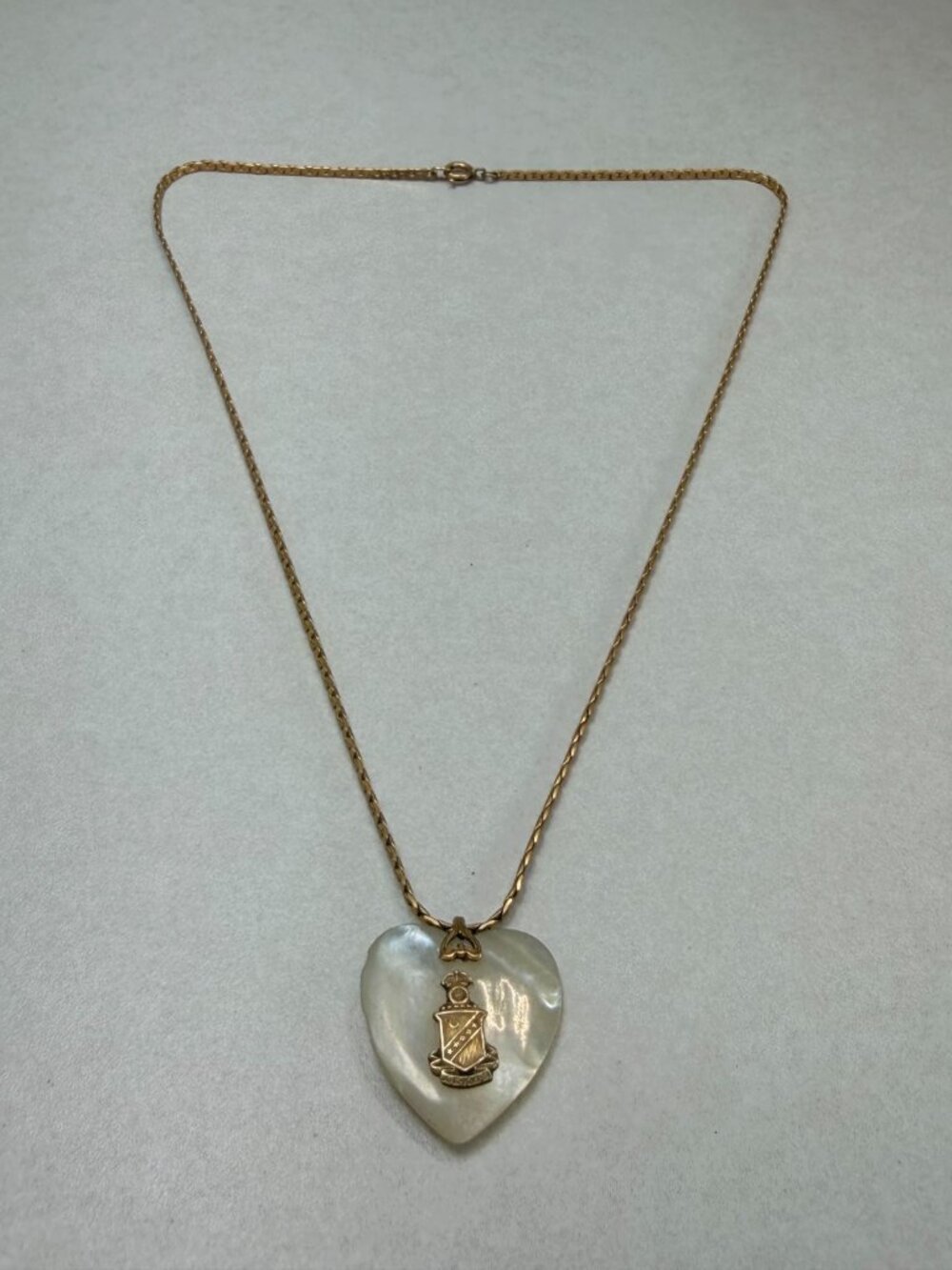 Vintage 12 K Gold Filled Mother Of Pearl Heart Fraternal Pendant